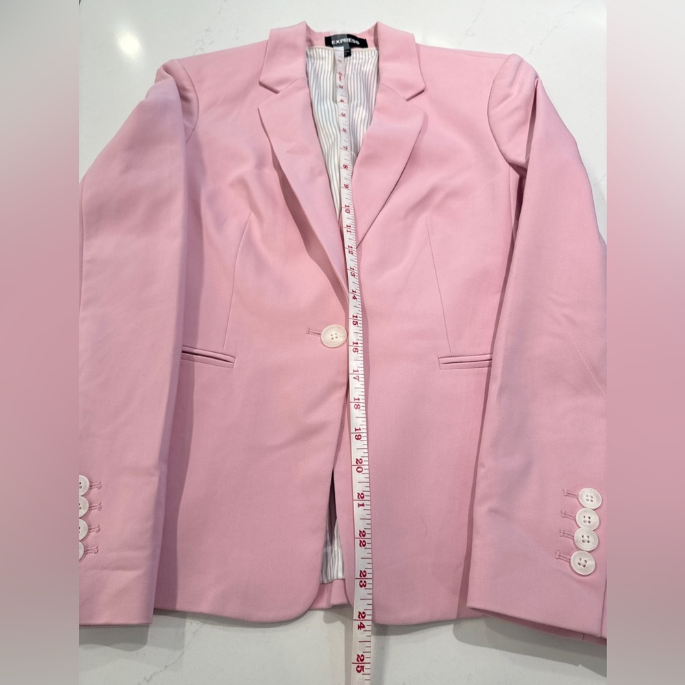 Express Women's Blush Pink Blazer - Picture 11 of 12